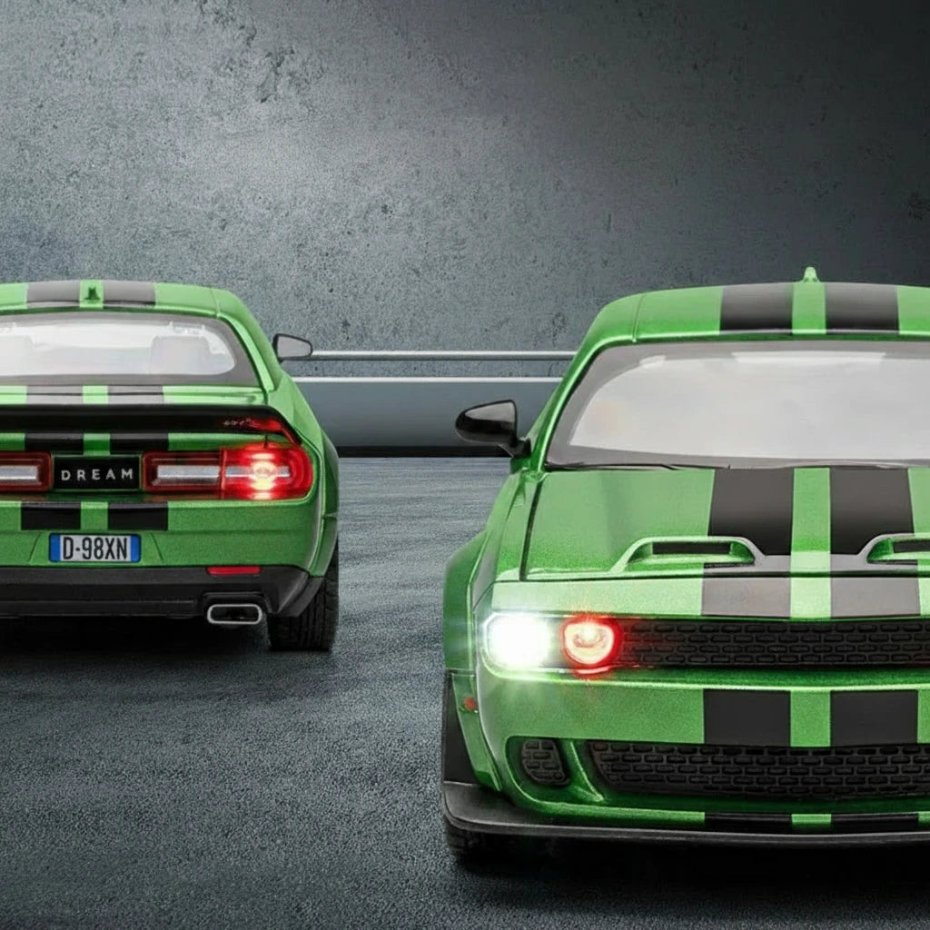 Model Dodge Challenger SRT Hellcat 1:24