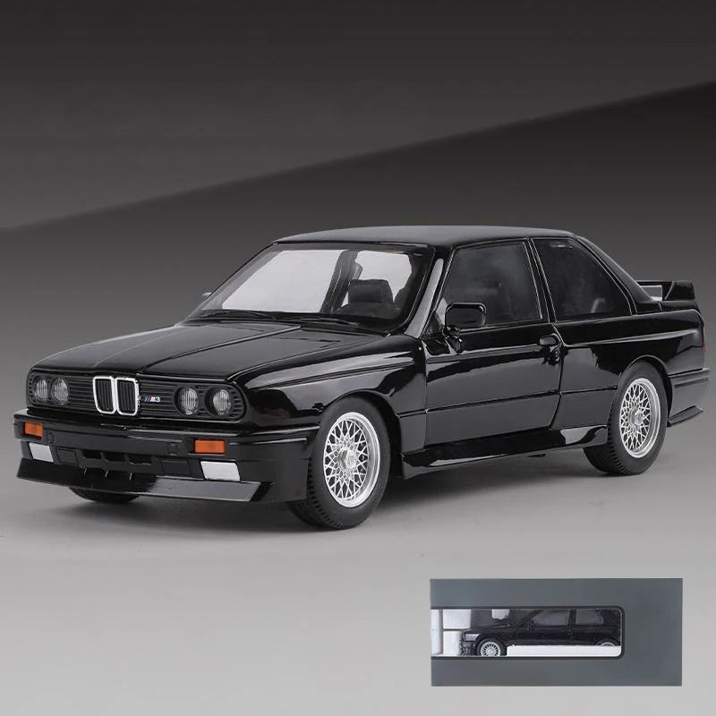 Model BMW E30 1:24