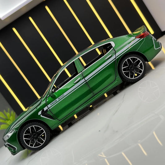 Model BMW M8 Manhart 1:24