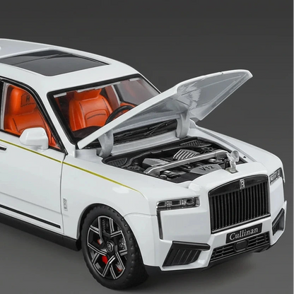 Rolls-Royce Cullinan 1:24 – luksusowy SUV metalowy model kolekcjonerski z LED