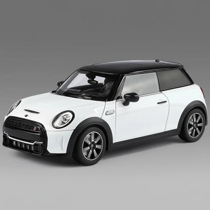 Mini Cooper S 1:24 – stylowy hatchback metalowy model kolekcjonerski z LED